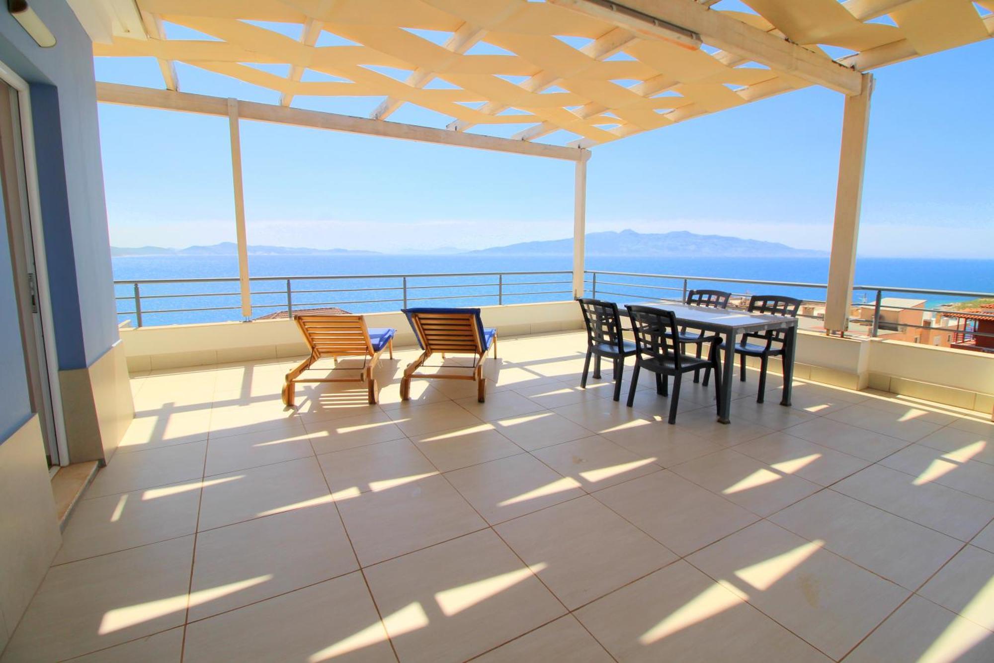 Blue Residence Sarandë エクステリア 写真