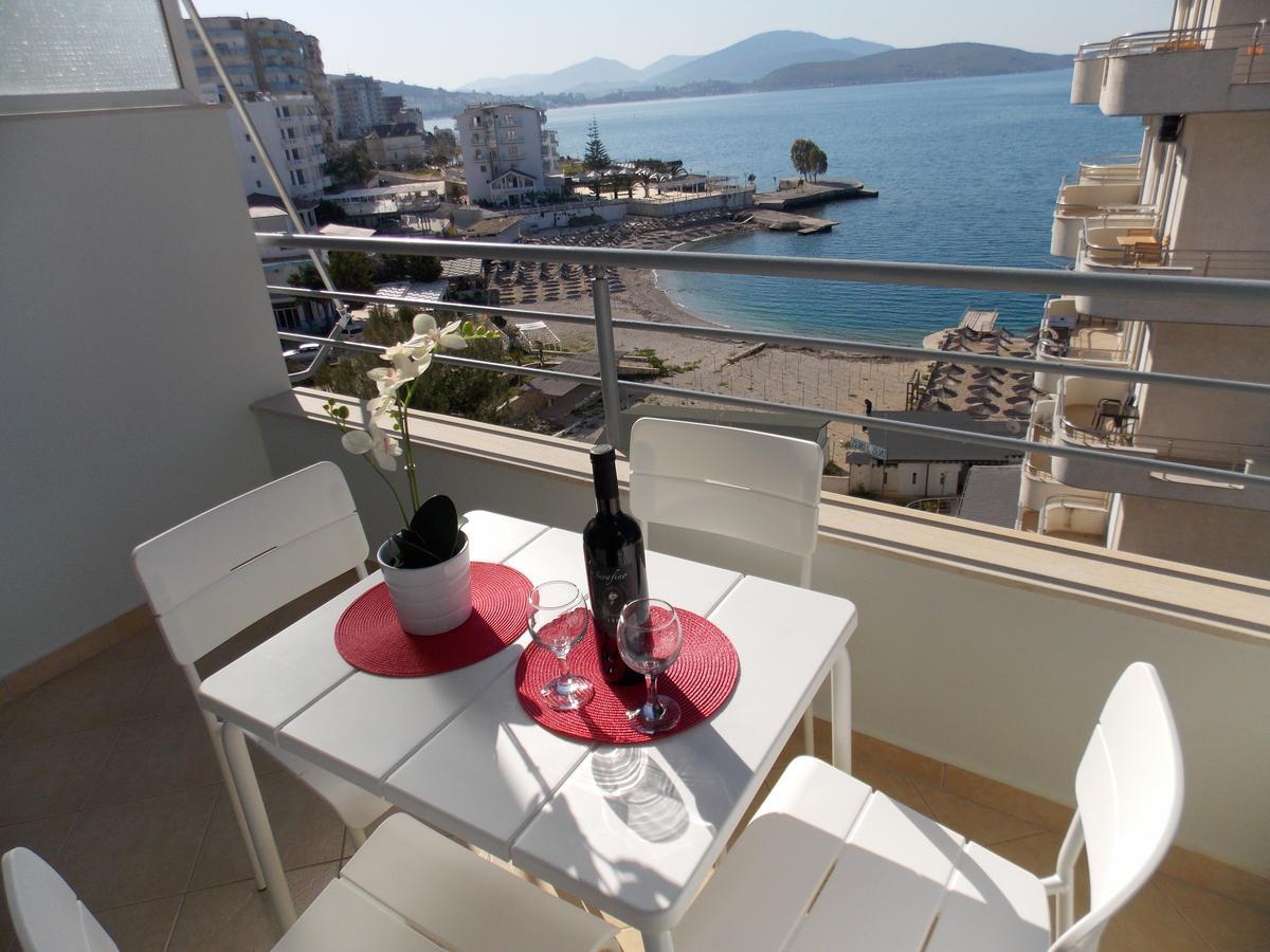 Blue Residence Sarandë エクステリア 写真